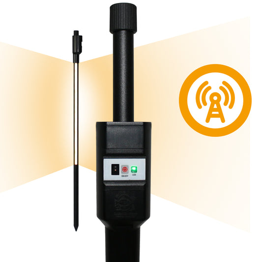 LumiCatch Basis slimme vislamp – close-up van bedieningspaneel met aan/uit-knop en app-verbinding